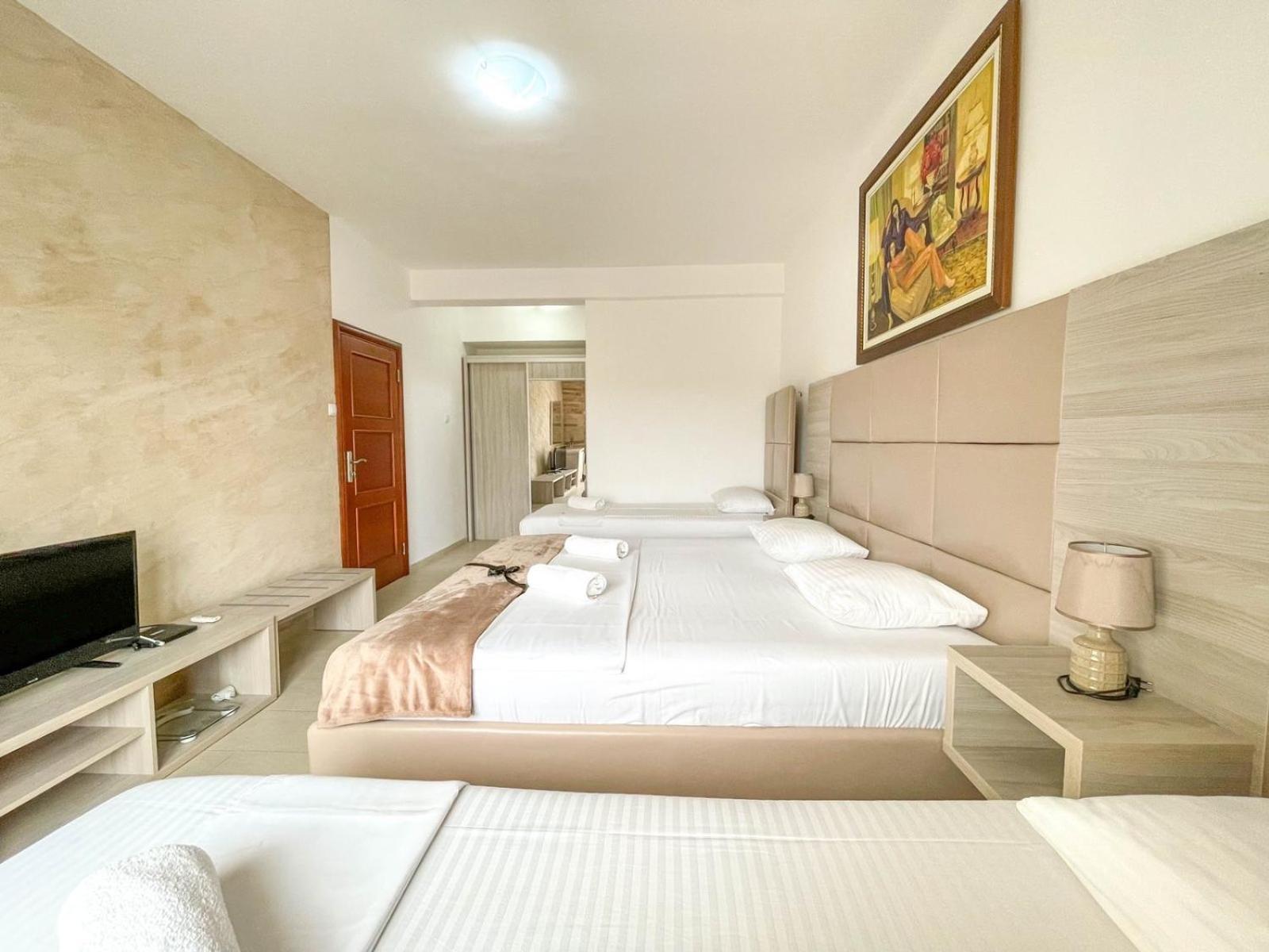 Imperial Hotel อุลซิน ภายนอก รูปภาพ